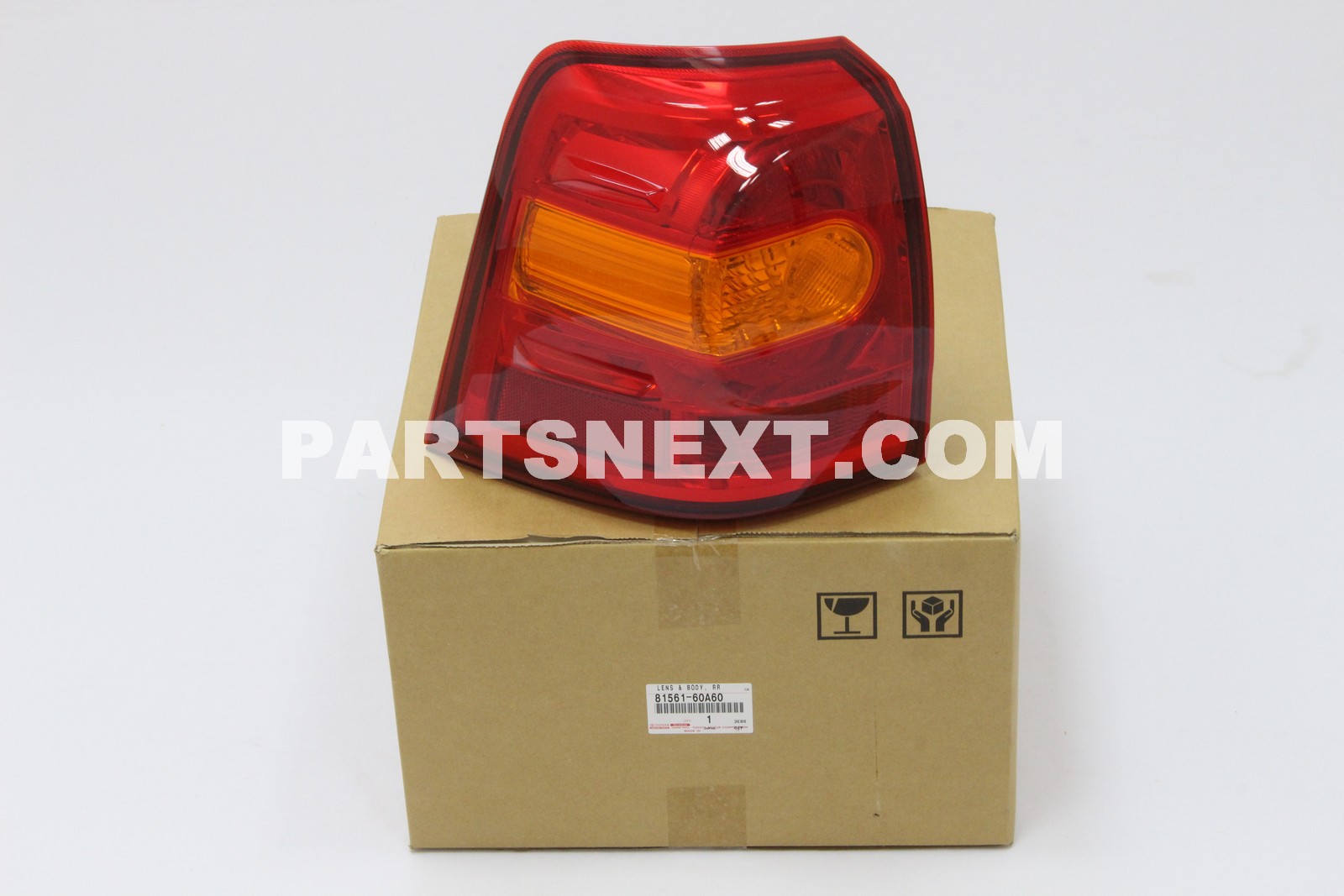 81561-60A60 LENS & BODY, REAR COMBINATION LAMP, LH