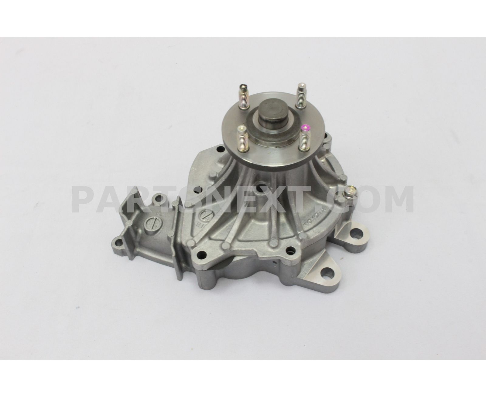 Toyota 16100 69357 Pump Assy Water